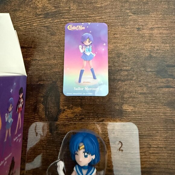 Sailor Mercury - Sailor Moon Pretty Guardian Series by POP MART X BANDAI NAMCO - Picture 3 of 3